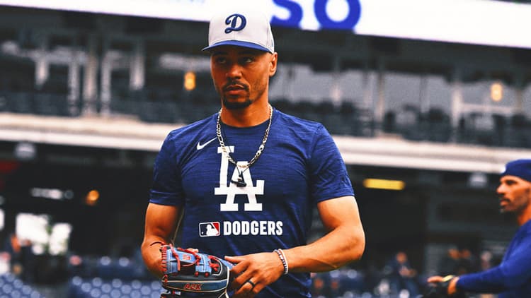 Dodgers' Mookie Betts is day-to-day after injuring his left toe in mishap